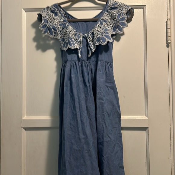 Zara Girl chambray dress w/ lace style top accenting pockets size 11/12 - Picture 6 of 6